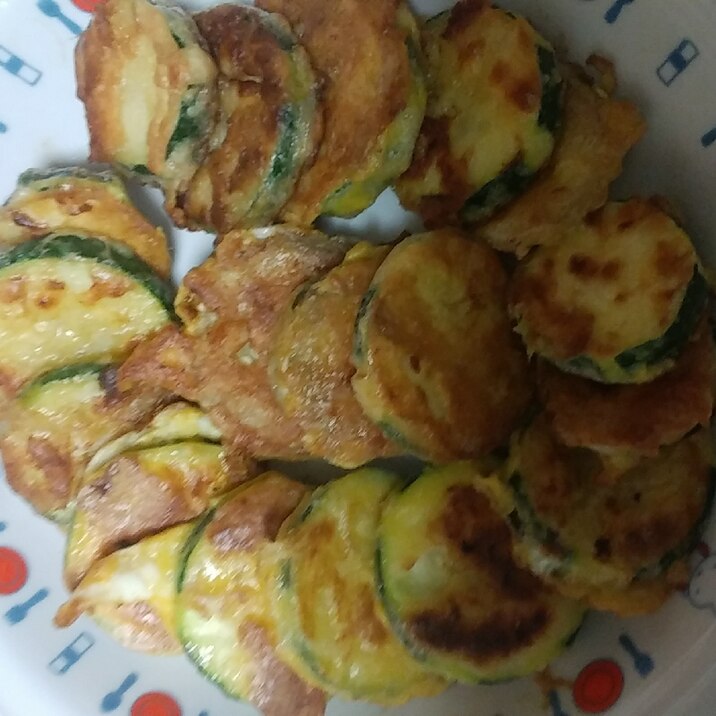 美味しいよ♪ ズッキーニのジョン♪